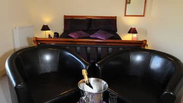 Individually decorated, individually furnished, soundproofing