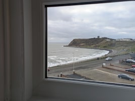 Family Room, Ensuite (2 adults 2 children) | Free WiFi, bed sheets