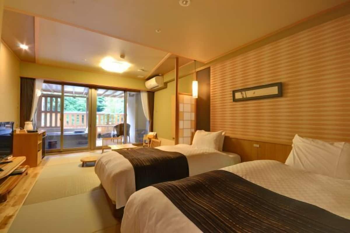 1 bedroom, down duvets, in-room safe, free WiFi
