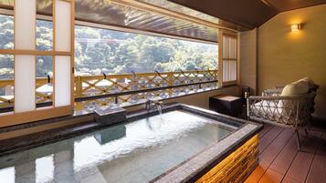 TOP Floor Japanese Western Style Room with Open Air Bath -MIYABI-, Non-Smoking, 64sqm | Bathroom | Combined shower/tub, free toiletries, hair dryer, slippers