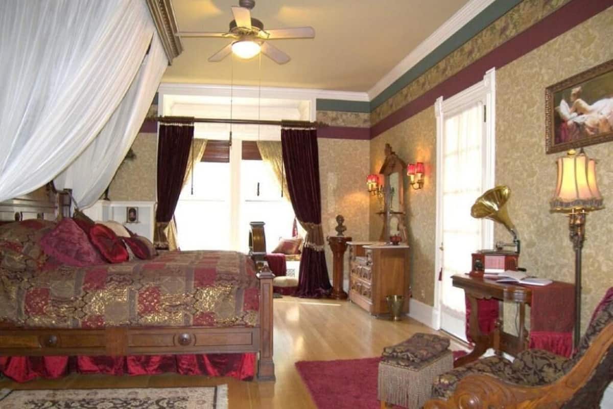 Luxury Double Room, Ensuite, Garden View (1-Durand Alexander Suite) | Miscellaneous
