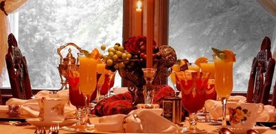 Alexander Mansion Bed and Breakfast