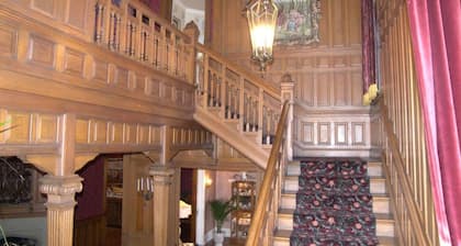 Alexander Mansion Bed and Breakfast