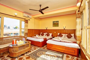 Family Triple Room, Mountain View