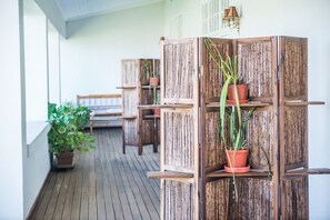 Kamar Double atau Twin (Allure) | Teras/patio