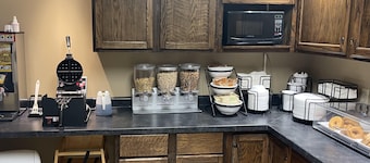 The Woodridge Inn