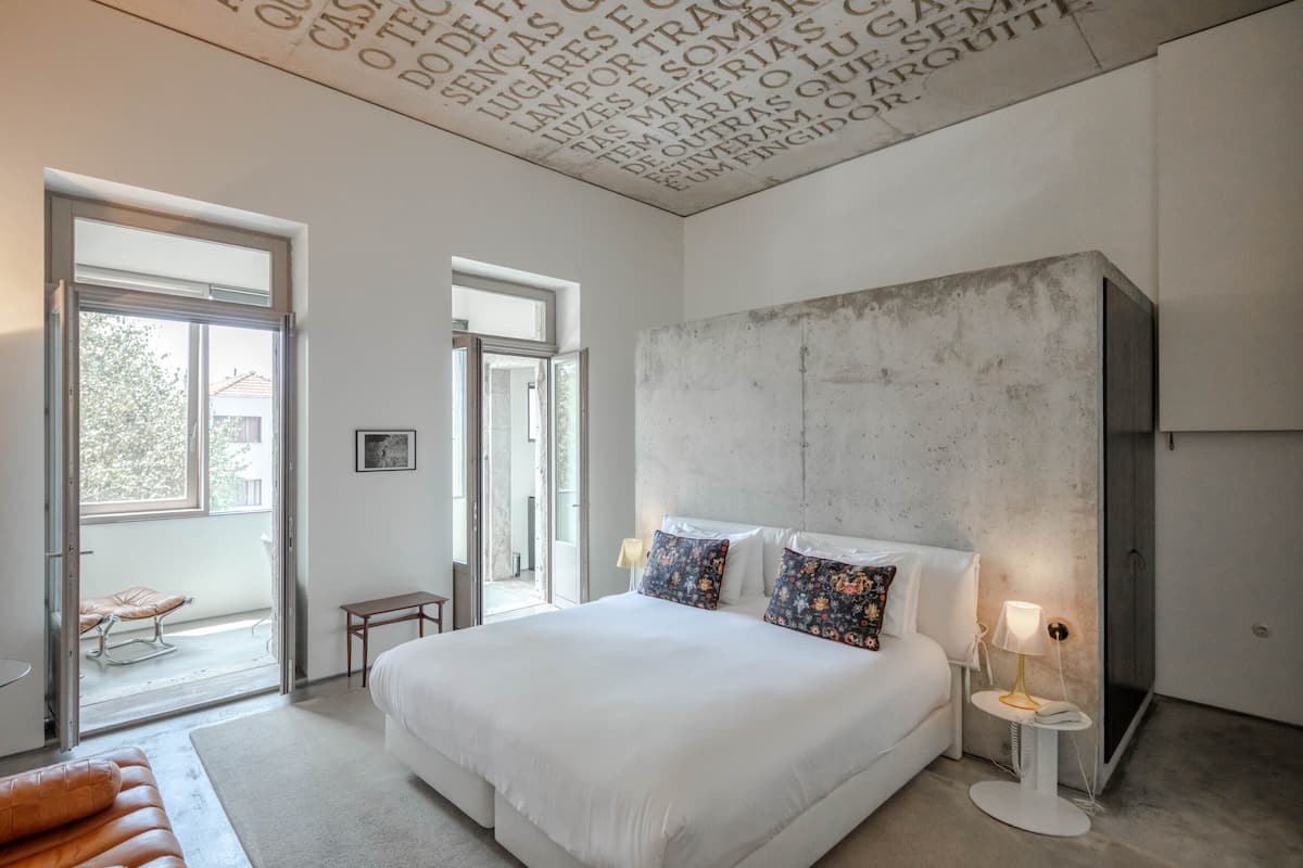 Suite Luxo AD | 2 bedrooms, premium bedding, minibar, in-room safe