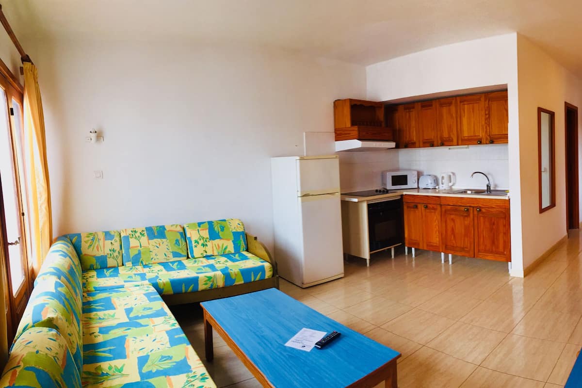 Apartment | Private kitchen | Fridge, microwave, stovetop, coffee/tea maker