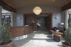 Property entrance - Hotel Os Olivos (Bergondo)