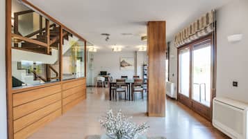 Toplantı salonu/imkânları