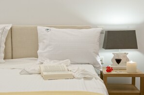 Egyptian cotton sheets, premium bedding, down comforters, pillowtop beds