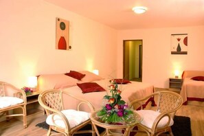 Coffres-forts dans les chambres, bureau, chambres insonorisées