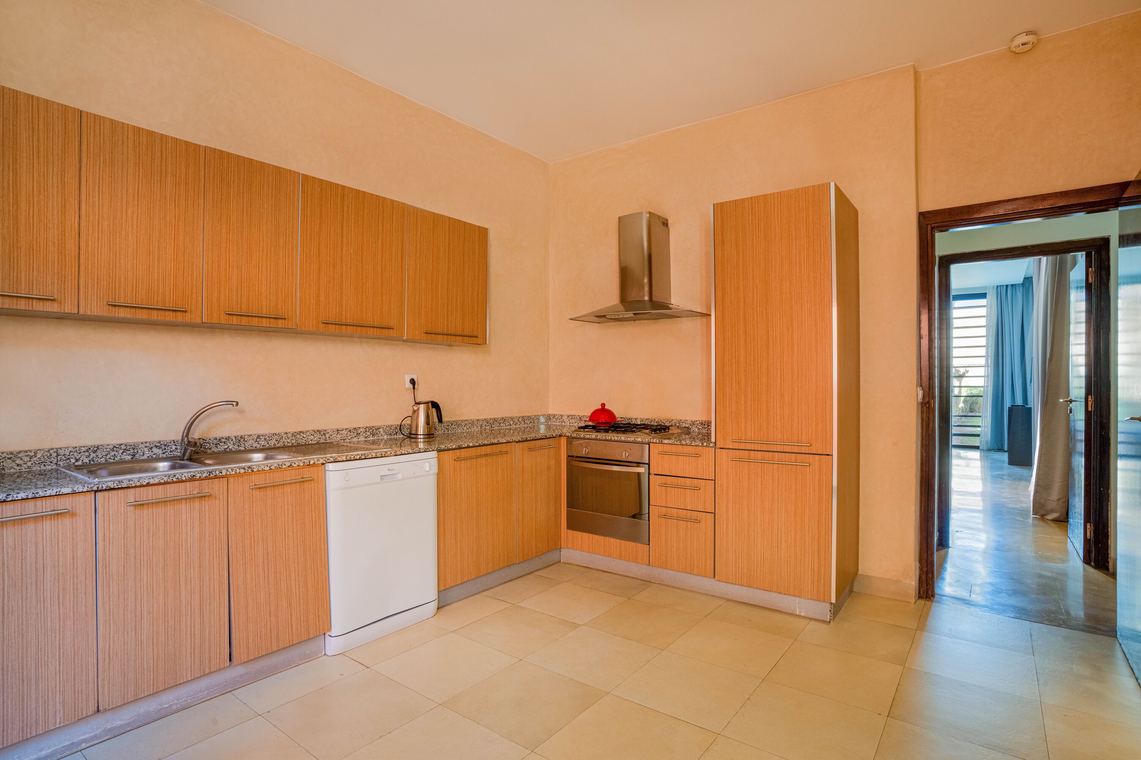 full-sized fridge, oven, stovetop, dishwasher