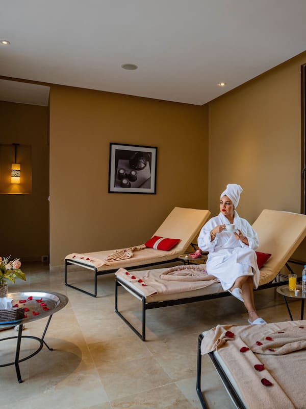 Couples treatment room(s), steam room, Turkish bath/hammam
