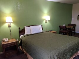 Egyptian cotton sheets, premium bedding, down comforters, pillowtop beds