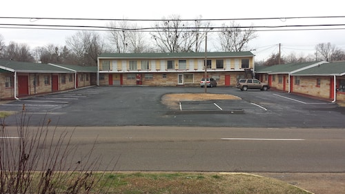 Benton Inn