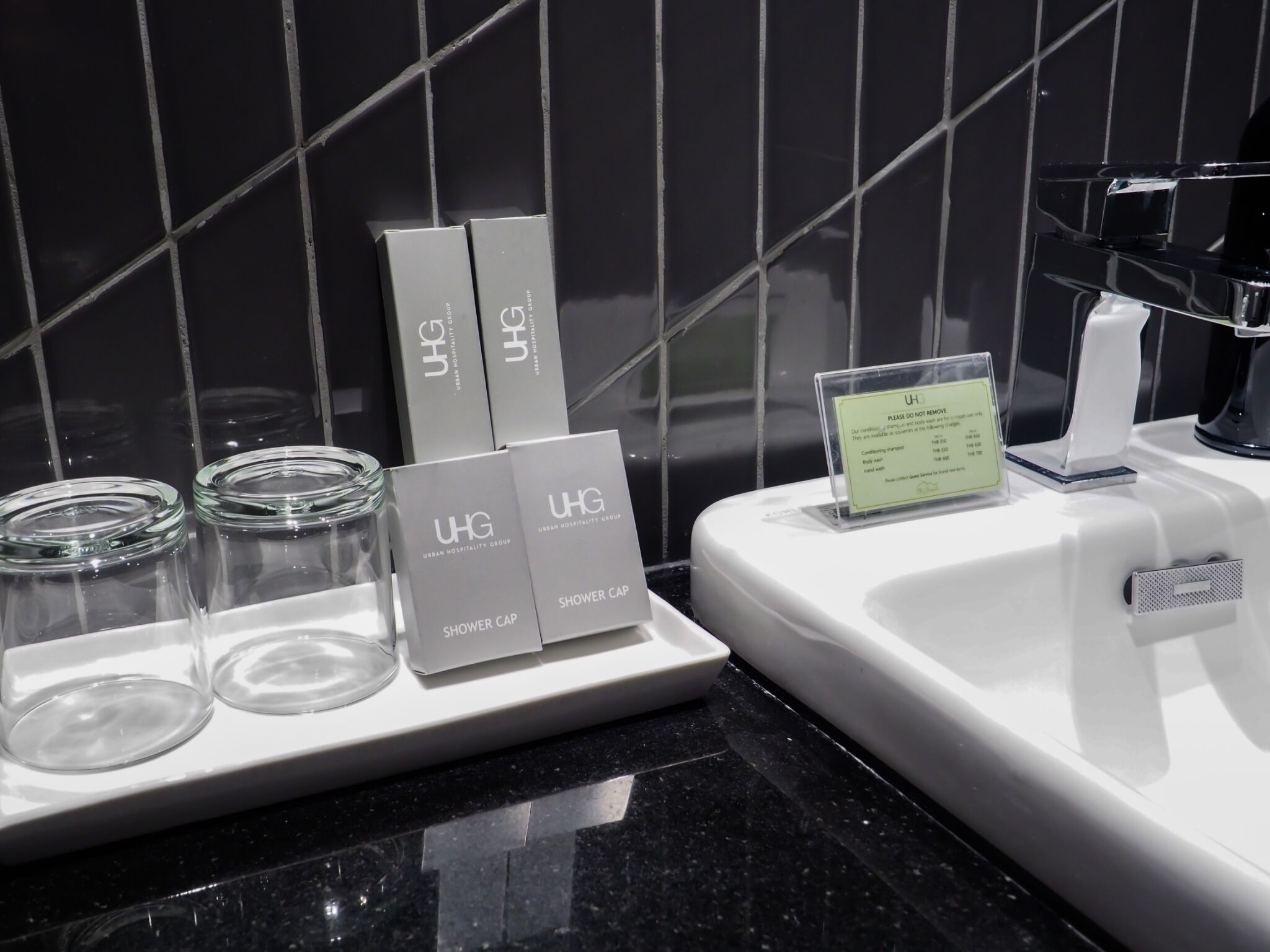 deluxe suite with kitchen | in-room safe, soundproofing, iron/ironing board, free wifi