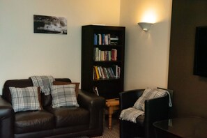 Lounge - The Promenâd (Llandudno)