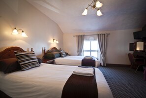 Premier Room, Multiple Beds, Ensuite, Sea View | Desk, iron/ironing board, free WiFi, bed sheets - The Promenâd (Llandudno)