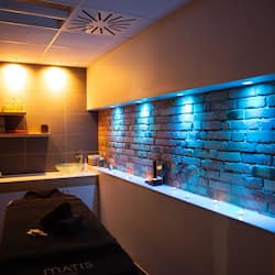 Couples treatment room(s), sauna, hot tub, Turkish bath/hammam