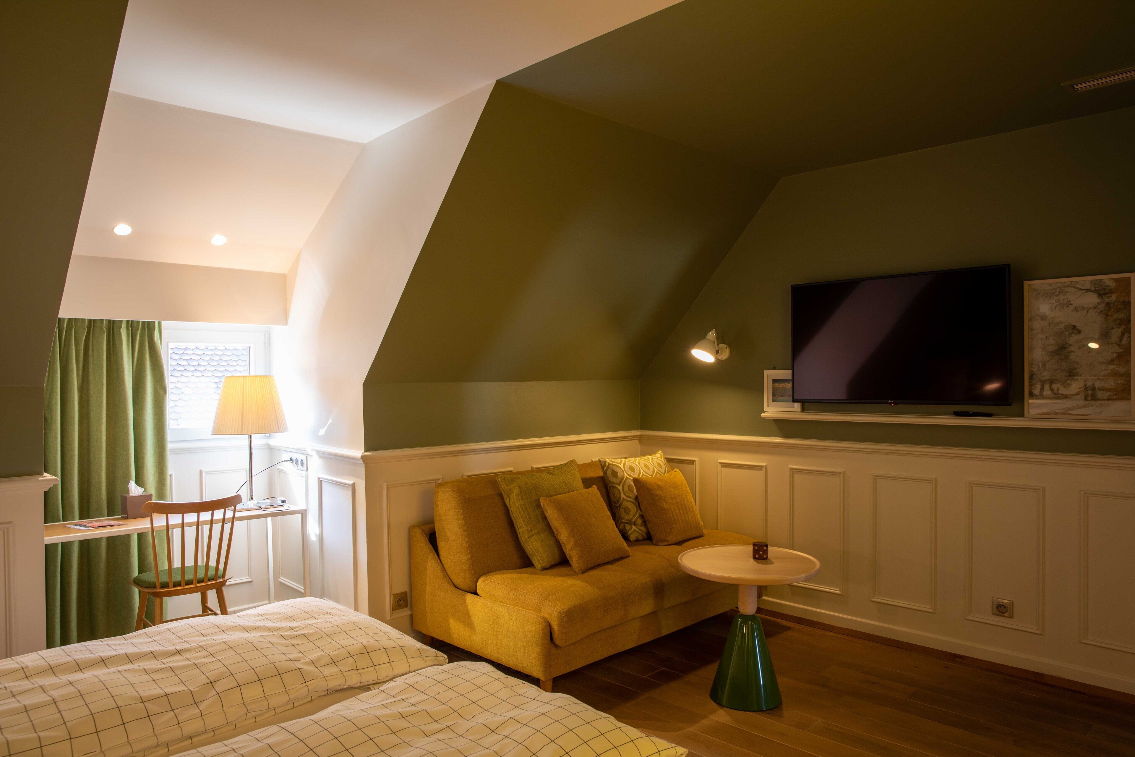 executive triple room | property amenity