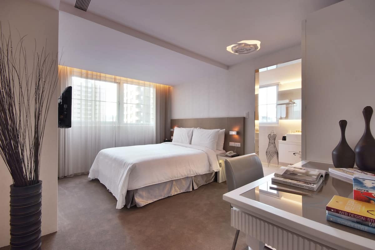 Business tweepersoonskamer, 1 tweepersoonsbed | Pillowtop-bedden, een kluis op de kamer, individueel gedecoreerd