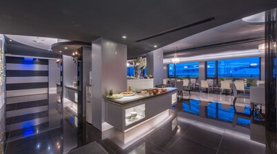 Forward Hotel Nangang