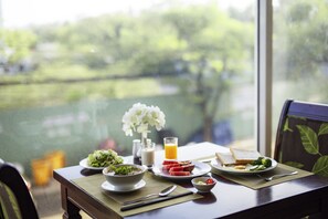 Breakfast, lunch and dinner served - NNT Plus Astro Hotel (Nha Trang)