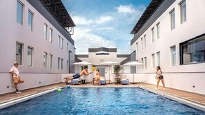 Piscine extérieure