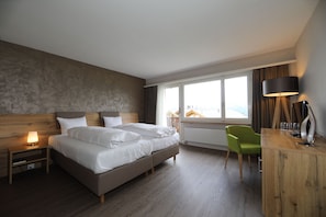 Double Room (Süd) | In-room safe, cots/infant beds, free WiFi