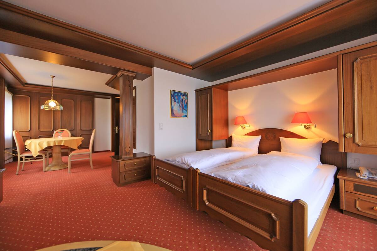Superior Room (Süd) | In-room safe, cots/infant beds, free WiFi