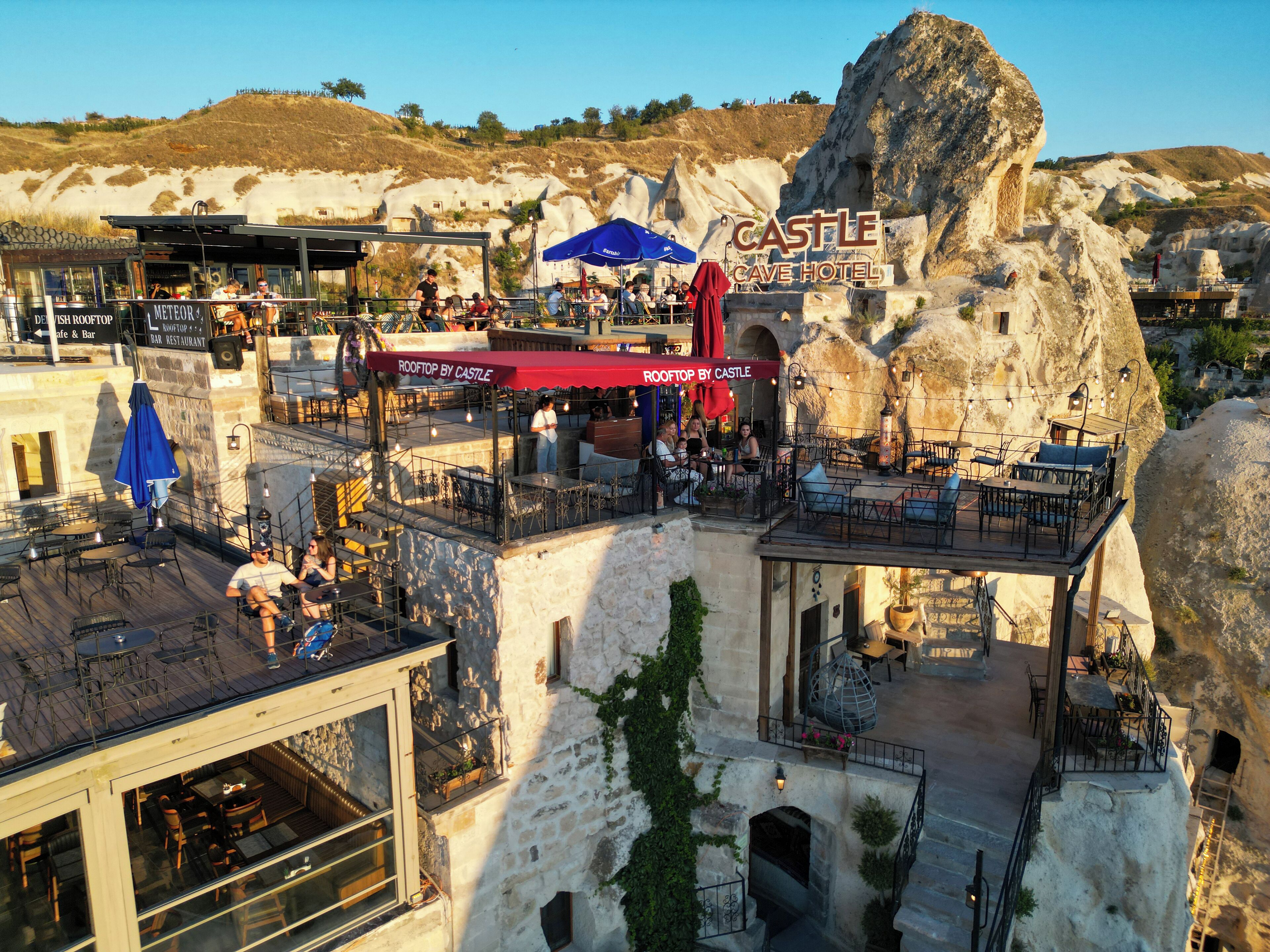 Photo - Castle Cave Hotel