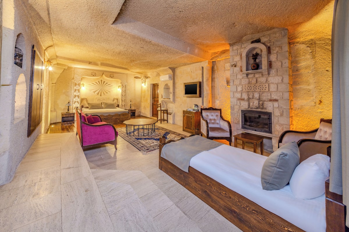 1 bedroom, premium bedding, minibar, individually decorated