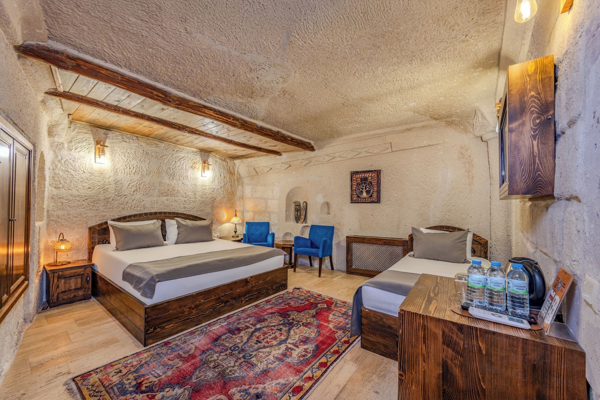 1 bedroom, premium bedding, minibar, individually decorated