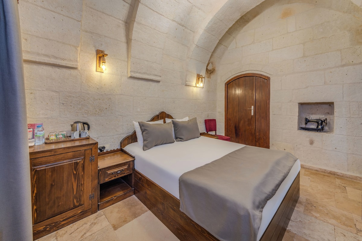 1 bedroom, premium bedding, minibar, individually decorated