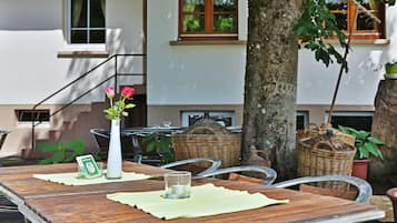 Sundeck