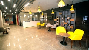 Quầy tiếp tân