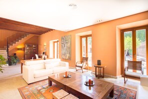 Lobby -  Ca' n Beia Suites - Adults Only - Turismo de Interior (Alaro)