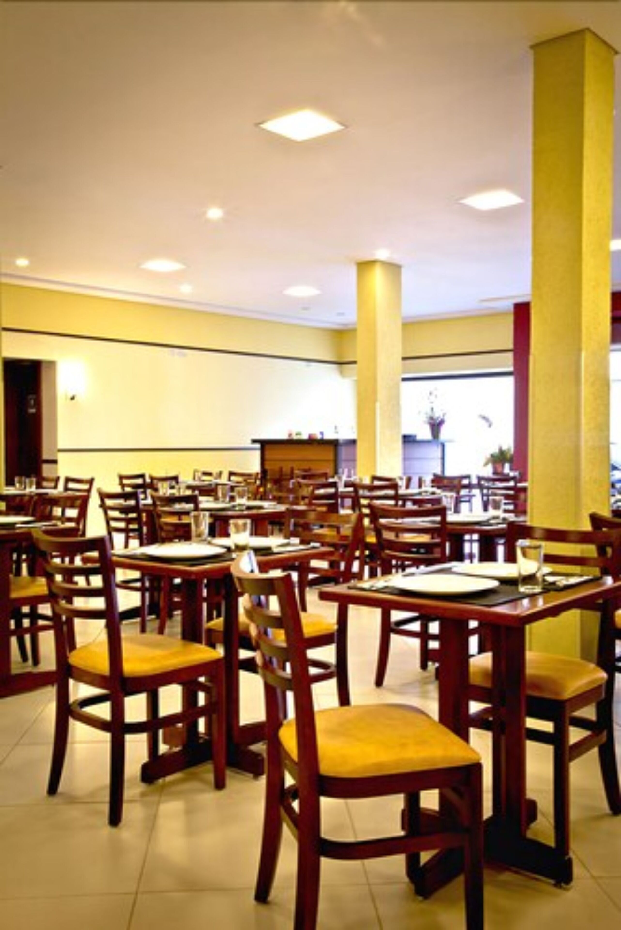 Café da manhã, almoço e jantar