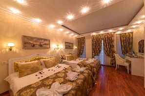 Suite 4 Adults | Ropa de cama hipoalergénica y minibar