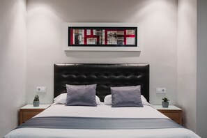 1 bedroom, in-room safe, iron/ironing board, free WiFi - Citizentral Gascons (Valencia)