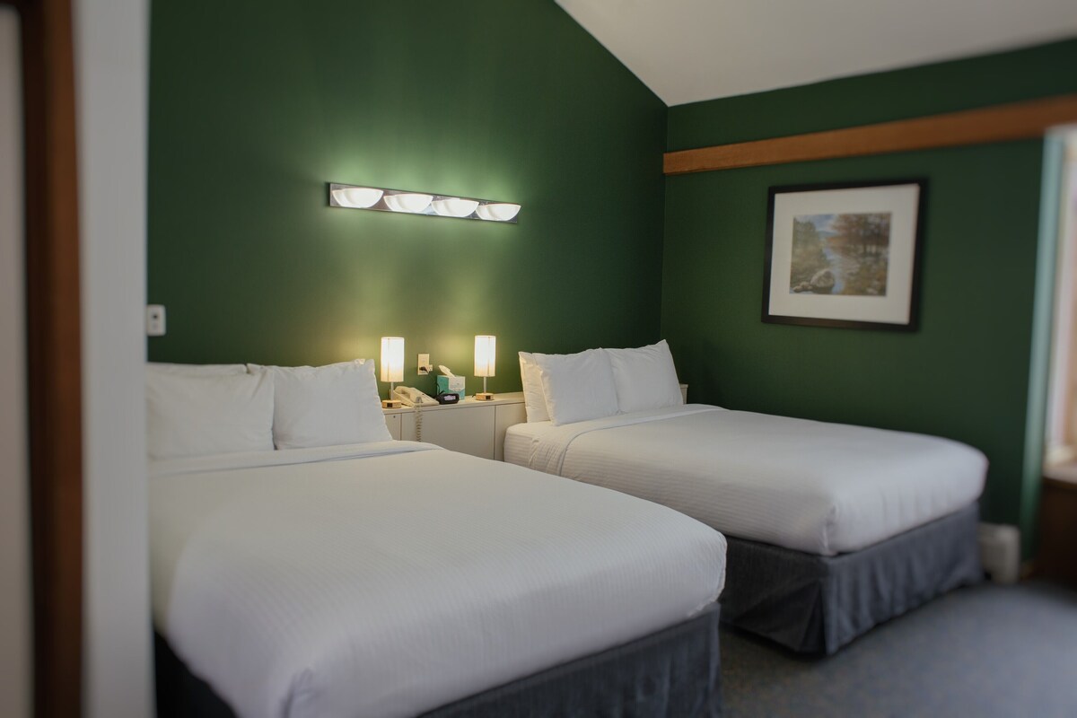 Double Room, Non Smoking | Premium bedding, pillowtop beds, desk, blackout drapes