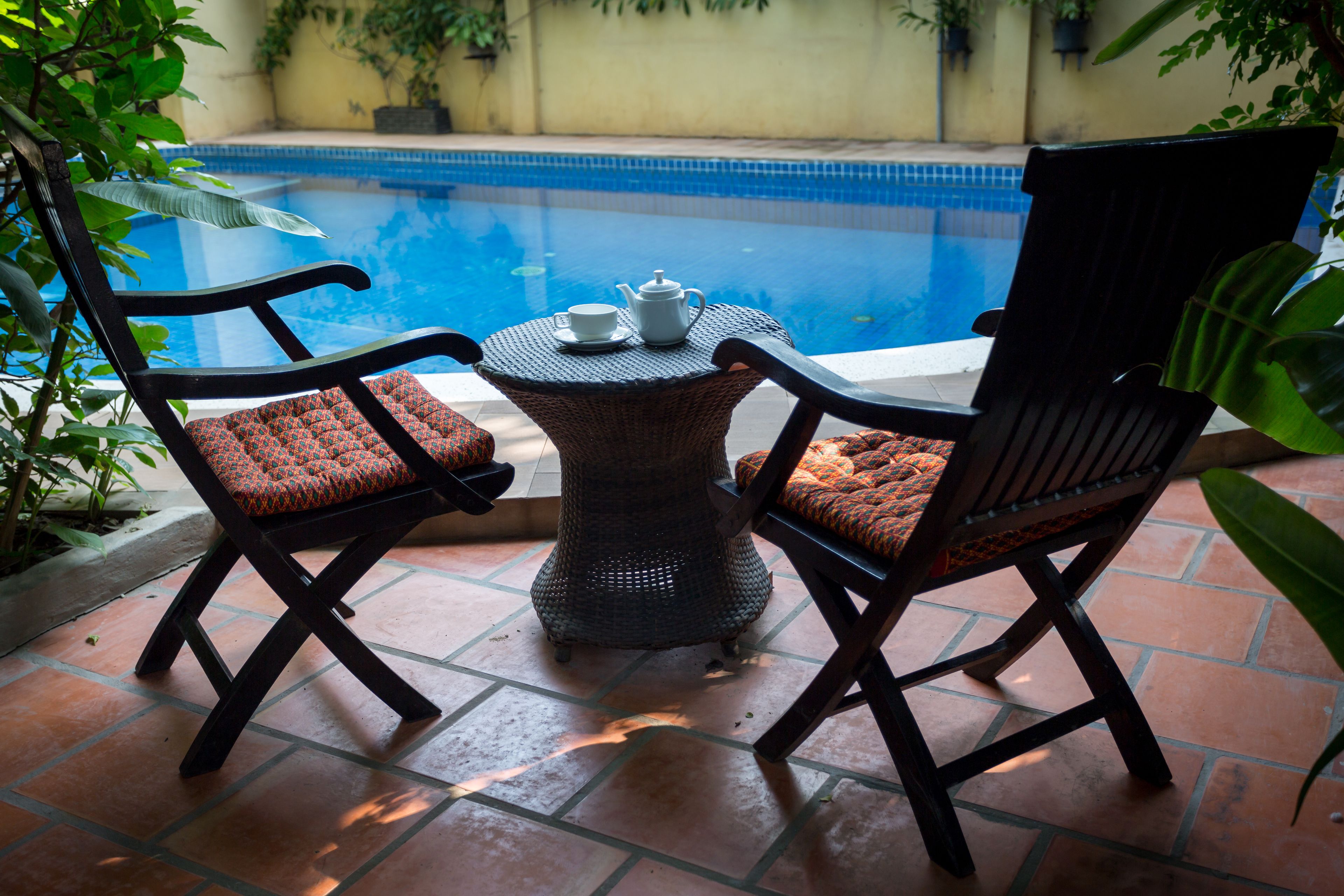 outdoor pool, pool loungers