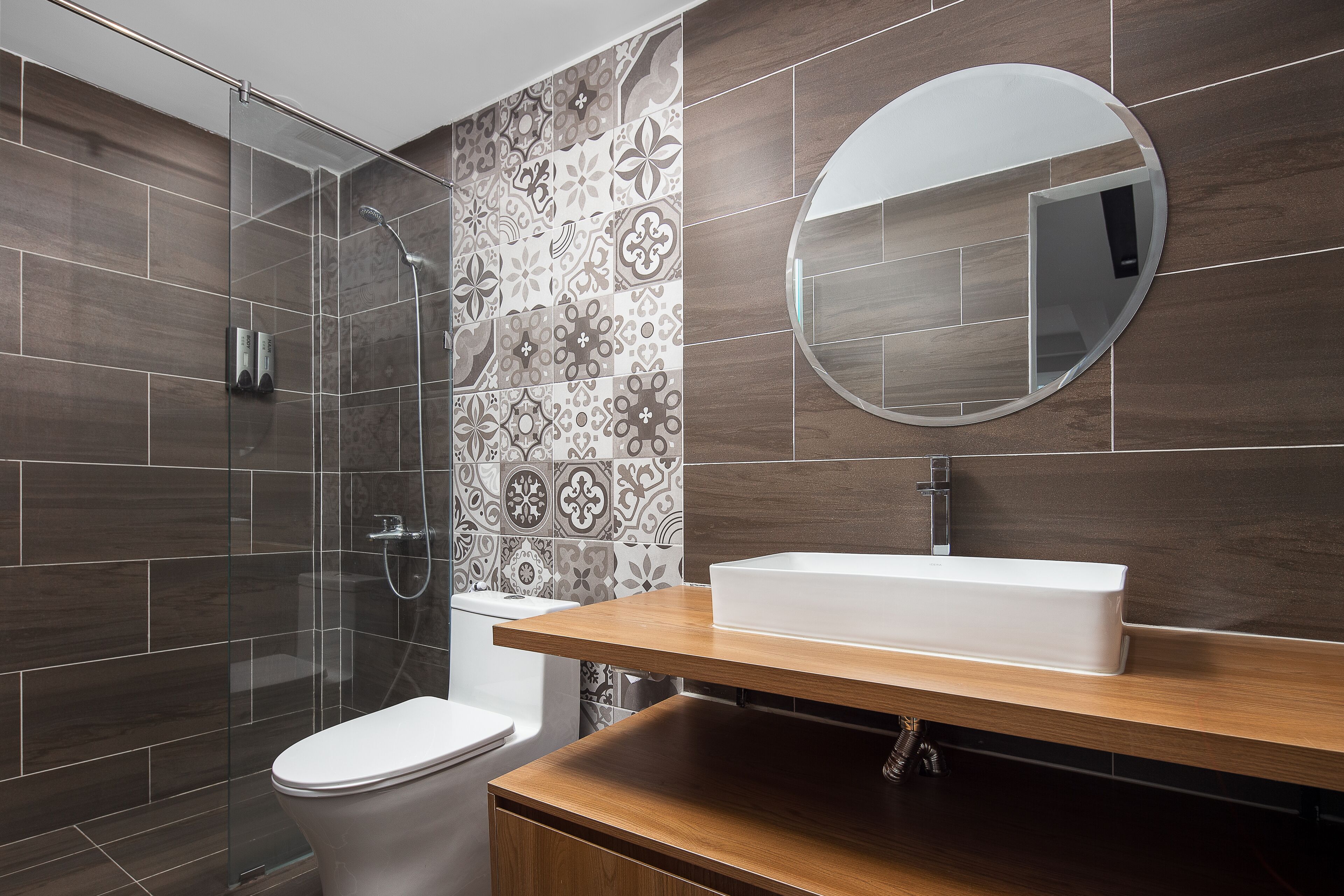 family room | bathroom | shower, rainfall showerhead, free toiletries, hair dryer