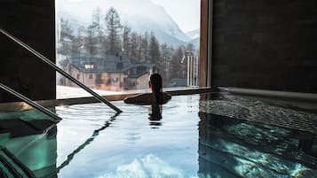 Bain à remous intérieur