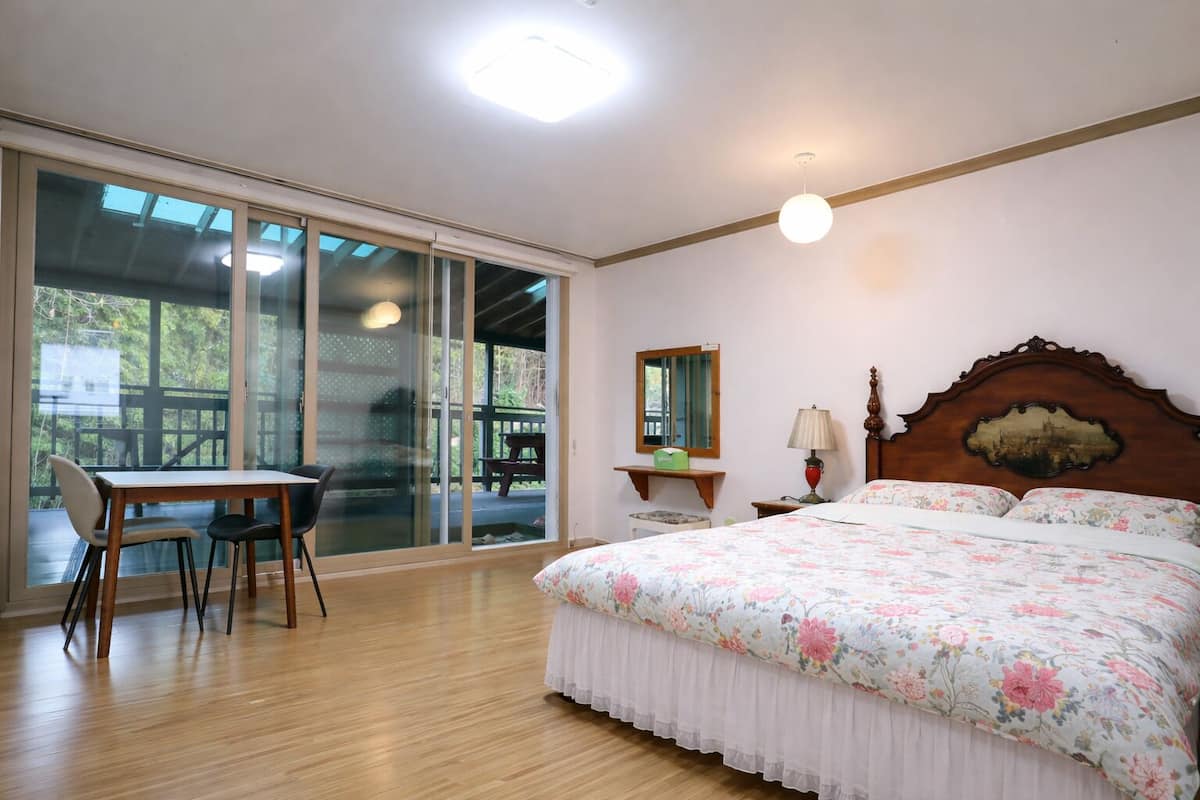 Standard Double Room | Premium bedding, individually decorated, individually furnished