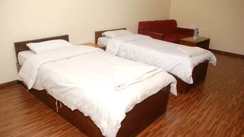 Standard-Doppel- oder -Zweibettzimmer