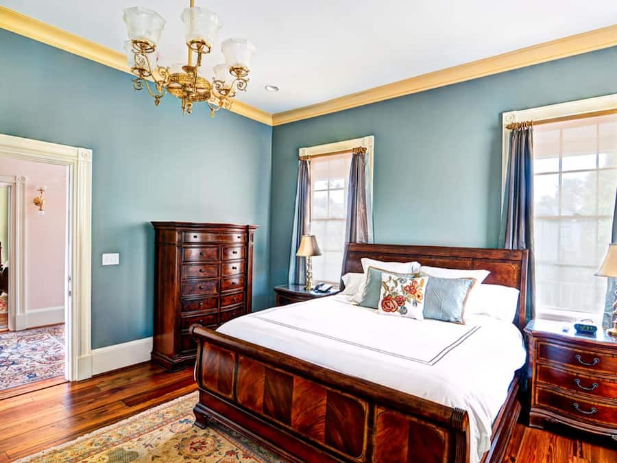 Egyptian cotton sheets, premium bedding, in-room safe