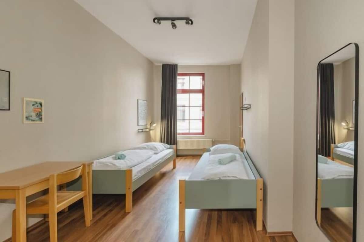 1 bedroom, pillow-top beds, in-room safe, soundproofing