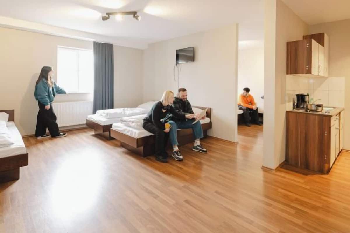 1 bedroom, pillow-top beds, in-room safe, soundproofing